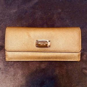 Michael Kors Rose Gold Slim Wallet